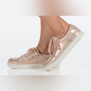 Billy Women's rose Gold Sneakers size 9W